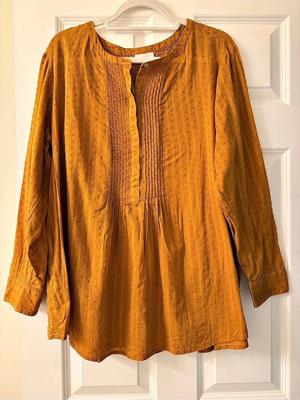 Long Sleeve Tunic in Orange Like New
